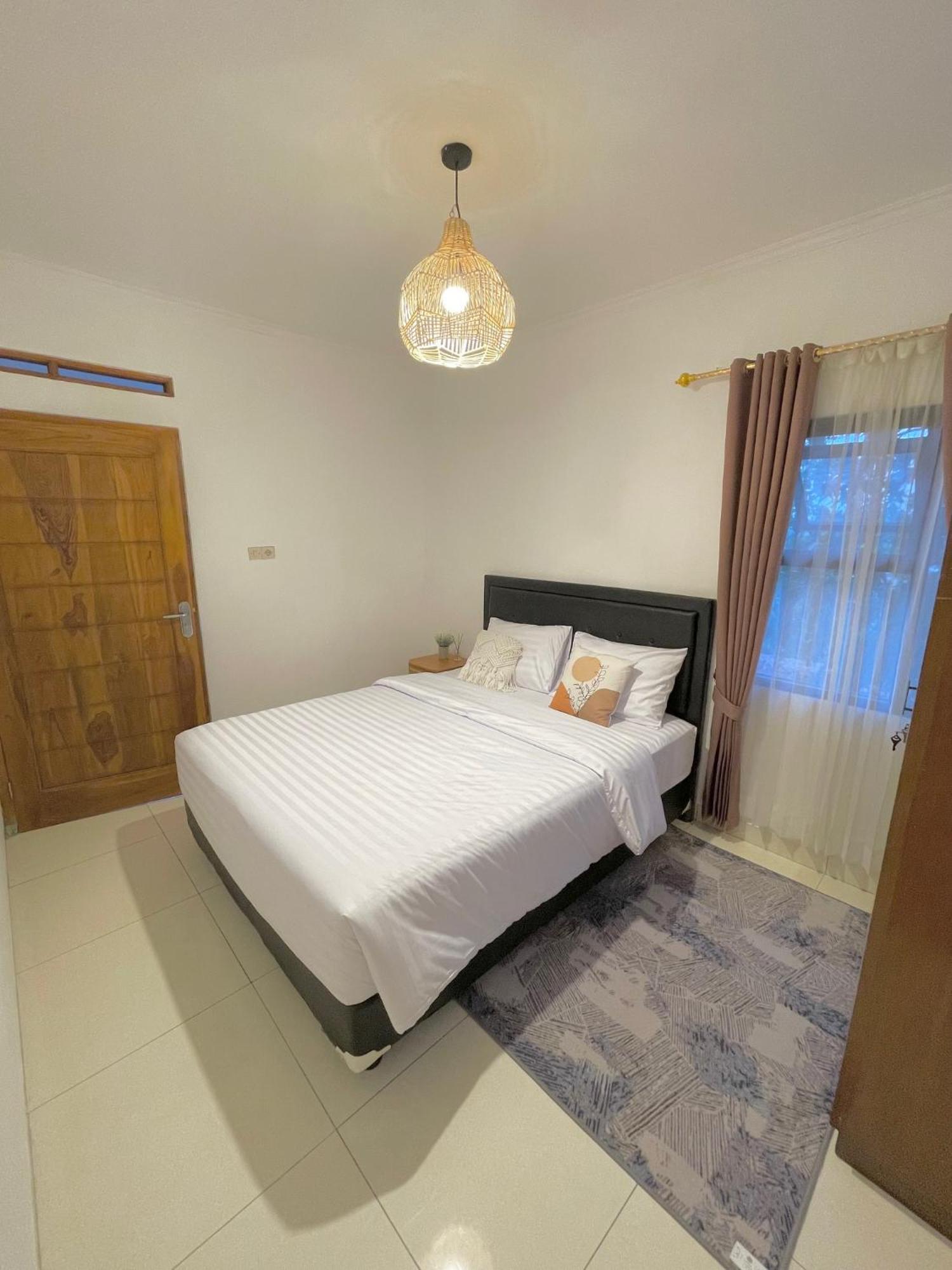 Kataleya Villa, Punclut 4Br Bongkar Exterior photo